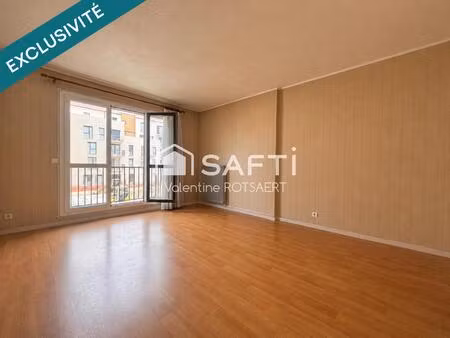 a compiègne  appartement (61 m²) avec balcon