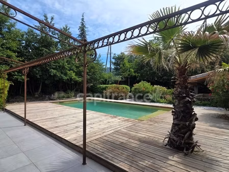 maison à vendre de 200 m² avec piscine – piégros-la-clastre (26)