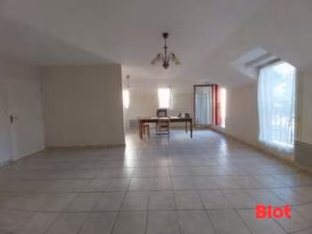 location appartement 3 pièces à cancale (35260) : à louer 3 pièces / 73m² cancale