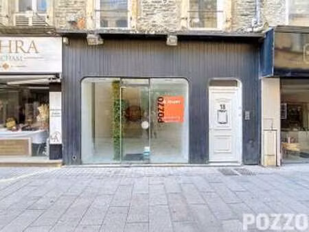 location bureaux et commerces à cherbourg-en-cotentin (50100) : à louer / 34m² cherbourg-e