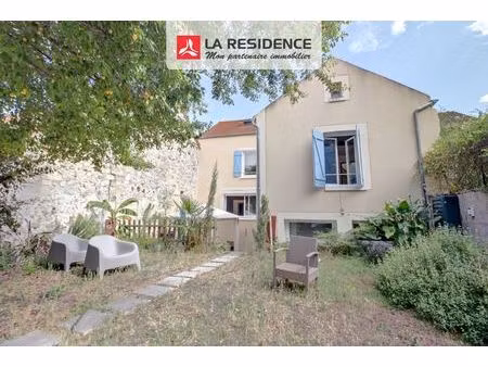 maison de 8 pièces
