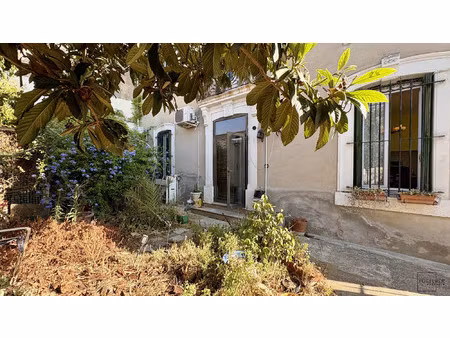 luc-sur-orbieu : maison de caractère avec annexe et remise viti