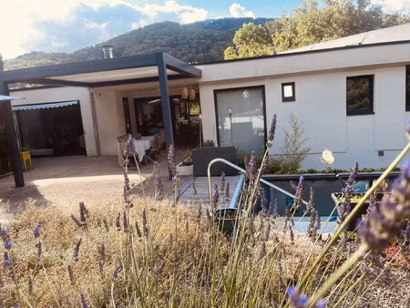 maison d'architecte finiels – une propriété d'exception sur