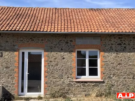 vente maison 1 pièce 46 m² à pouzauges (85700)  53 750 €