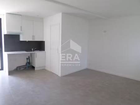 appartement 1 pièces 22 m² à louer plaisir 78370 ? | era immobilier