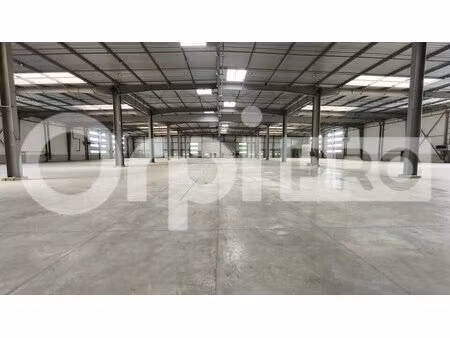 location local d’activités saint michel sur orge 91240 6734m²