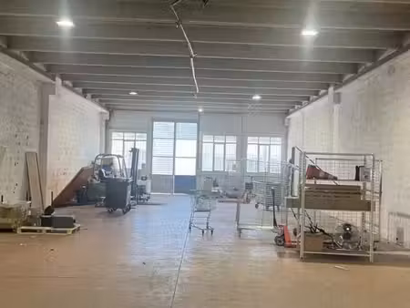 location local d’activités 240m²