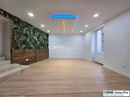 location bureau poitiers 109 m²