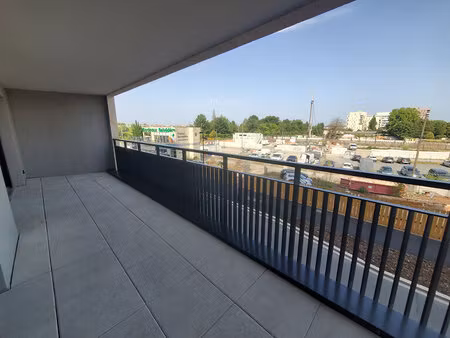 appartement 3 pièces 81 m² à louer bordeaux 33100 ? | era immobilier