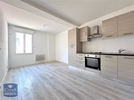 appartement à louer 2 pièces 30.56 m² - libourne (33) - 595€