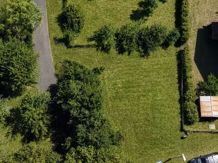 achat terrain 921m² vic le comte 63270