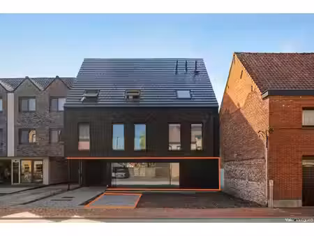 commercieel te huur in nevele