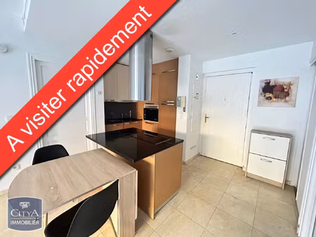appartement à louer 2 pièces 49.39 m² - théoule-sur-mer (06) - 1 100€