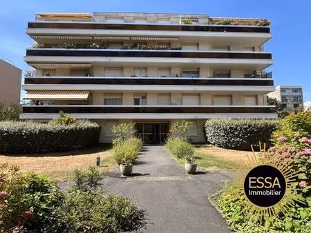 appartement de luxe en vente à le chesnay  île-de-france
