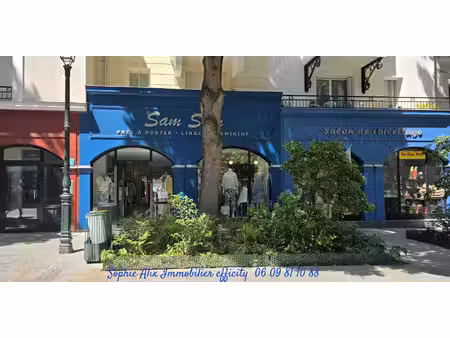 fonds de commerce - 84 m²