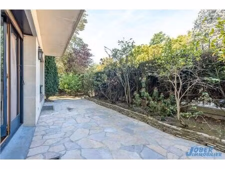 appartement de 4 pièces de luxe en vente à nogent-sur-marne  france