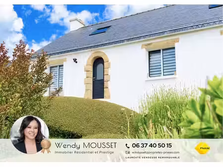 à 10 min de vannes · élégante maison rénovée · sous-sol complet · commerces à pied · theix