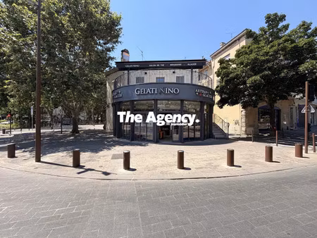 vente commerce 6 pièces 117 m² aubagne (13400)