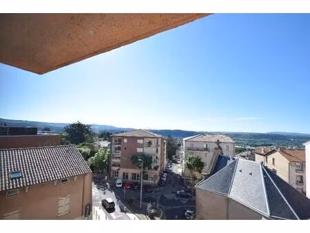location appartement 2 pièces 44m² aubenas 07200