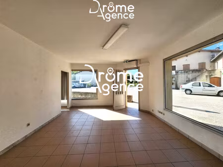 location local commercial 87m² alixan 26300