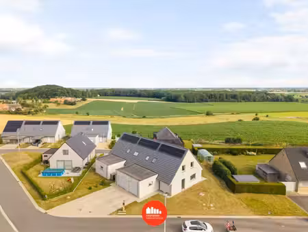recente halfopen woning (bj:2023) met landelijk uitzicht in wijtschate ( geen btw! )