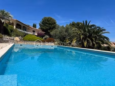 villa de 240 m² à ollioules