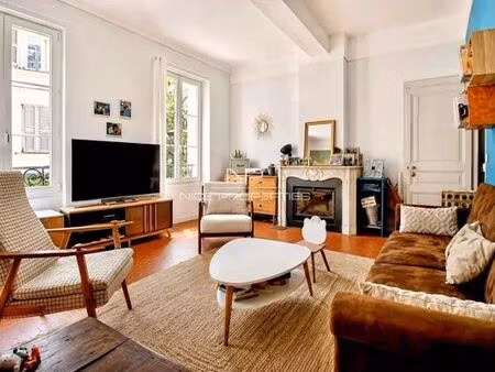 maison de luxe en vente à villeneuve-loubet  france
