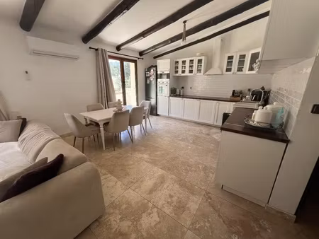 maison 5 pièces - 202 m²