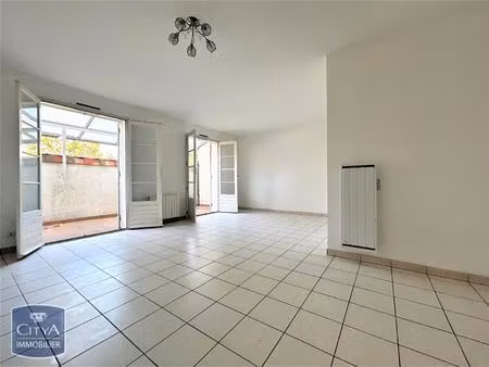 location appartement 3 pièces 81m² la roche chalais 24490