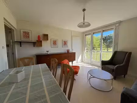 location maison 1 pièce 9m²