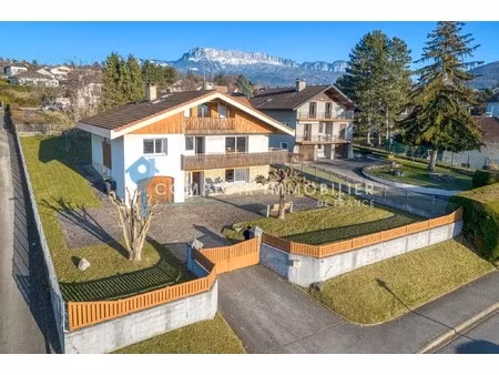 maison annecy-le-vieux - 6 chambres - 268m²