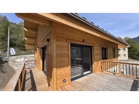 chalet de luxe de 3 chambres en vente puy-saint-pierre  provence-alpes-côte d'azur