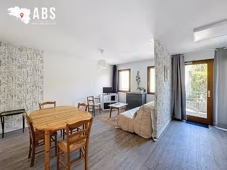 location appartement 2 pièces 47m²