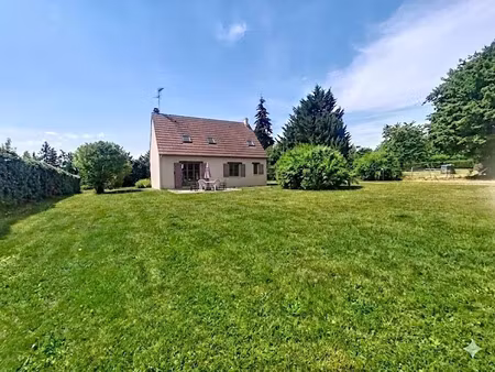 vente maison 5 pièces 110 m² à evreux (27000)  240 350 €