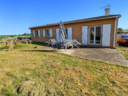vente maison 4 pièces 90 m² à le burgaud (31330)  235 000 €