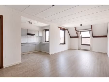 appartement te koop in zandvliet met 2 slaapkamers