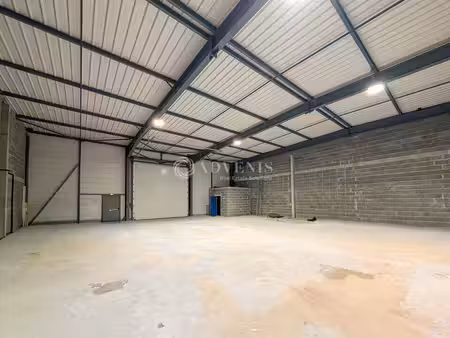 location local d’activités saint-jouan-des-guérets 35430 460m²