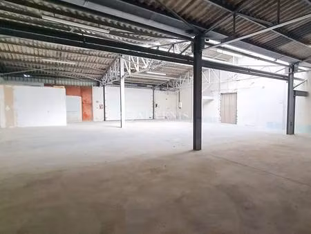 location local d’activités plerin 22190 300m²