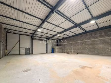 location local d’activités saint jouan des guerets 35430 460m²