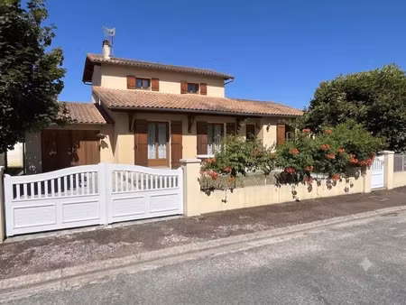 vente maison 5 pièces 111 m² saint-médard-de-mussidan (24400)