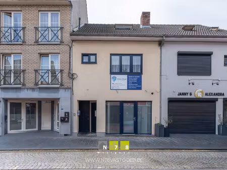 appartement te koop in maasmechelen met 2 slaapkamers