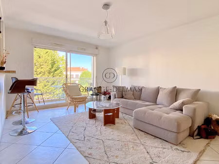 appartement avec terrasse  ascenseur et garage - croix blanche