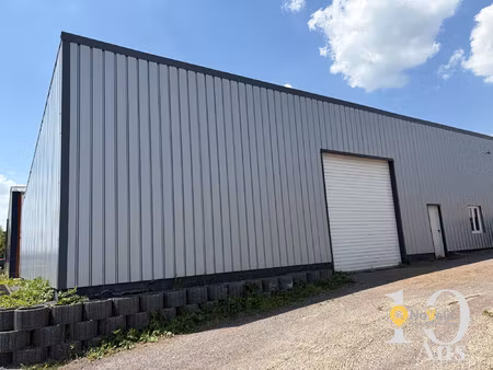 location local commercial 210m² seingbouse 57455