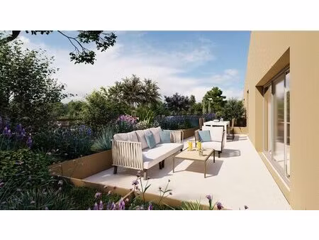 appartements t4 au cœur du village de maussane-les-alpilles