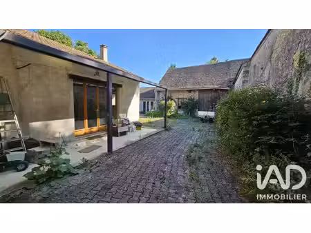 maison à villeneuve-la-guyard (89340)