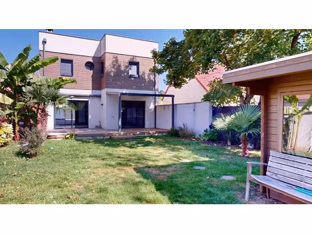 vente maison 5 pièces 120 m² à saint-désert (71390)  300 000 €
