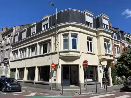 achat local professionnel 44m²
