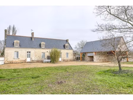 vente maison 9 pièces 180 m² à chouzé-sur-loire (37140)  296 000 €