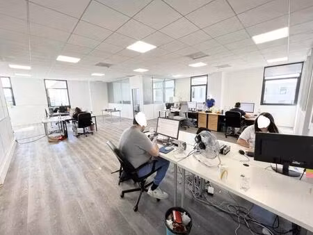location bureaux 326 m²