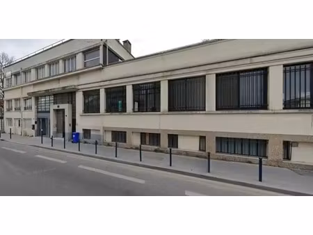 location bureaux 140 m²